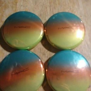 Lot of 4 mac face powders.